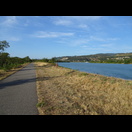 Radweg entlang der Rhône